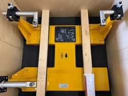 Boeing APU removal dolly